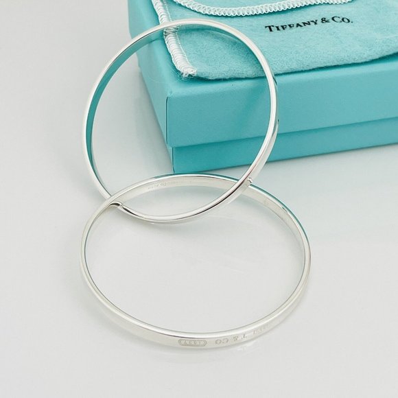 8" Large Tiffany & Co 1837 Double Interlocking Bangle Bracelet in Silver - Picture 8 of 8